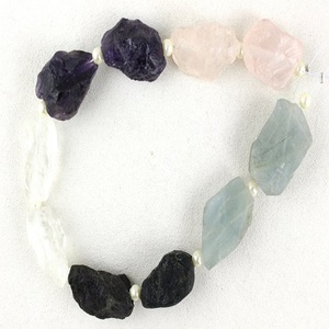 Venta al por Mayor de Piedras Preciosas Naturales de Gran Tamaño para la Fabricación de Joyería, de Calidad Superior, con Forma Irregular y Perforación Superior - Product Image 1