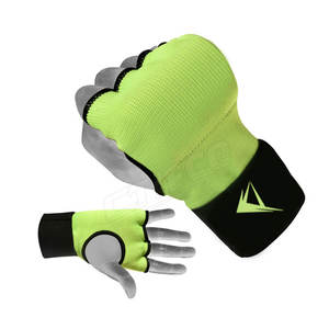 Gants enveloppants rapides pour hommes et femmes Gants intérieurs rembourrés Gants enveloppants pour la boxe MMA - Product Image 1