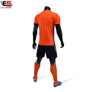 2021 Kits de fútbol Premium Sublimado personalizado Ropa deportiva de alta calidad Conjunto de rendimiento superior - Product Image 2
