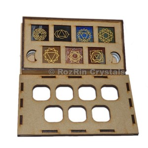 Boîte cadeau en pierre carrée gravée Chakra - Thème Amour Religieux - Objet de collection artistique - Product Image 1