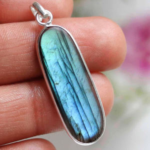 Violet naturel labradorite bracelets pierres précieuses bougeoir argent lettre pendentif 925 en argent sterling lunette ébauches pendentif - Product Image 3