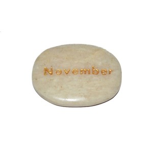 Piedra lunar con grabado de November, piedras preciosas curativas grabadas personalizadas - Product Image 1