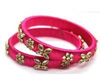 Bracelets en soie de fil avec perles en métal orné Bracelets Pile Diverses couleurs Faveurs de mariage Mehndi Bijoux pour la mariée