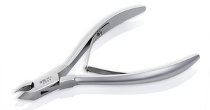 Pince à cuticules NGHIA OMI CB-202 à double ressorts en acier inoxydable plaqué gris avec joint à boîte - Product Image 5