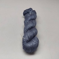 Fil de Soie de Mûrier 100% Filé à la Main Écologique de Qualité Supérieure Certifié ISO9001 Anti-Technics pour Tissage, Tricotage et Broderie