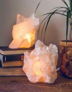 Lámparas de Flores Talladas en Material Orgánico NSLT con Diseños de Rosas y Tulipanes - Product Image 3