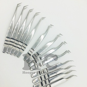 แหนบต่อขนตาแบบมืออาชีพสีเงินรุ่นใหม่ คุณภาพสูง สำหรับขนตาแบบ Mega Volume  พร้อมบริการสกรีนโลโก้บนบรรจุภัณฑ์  ขนตา Mink ที่ยั่งยืน - Product Image 1