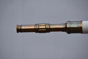 ขาตั้งกล้องทองเหลืองโบราณและหนังสีขาว27 "กล้องโทรทรรศน์พร้อมขาตั้งไม้สีขาว60" ขาตั้งกล้องแบบปรับได้ - Product Image 5