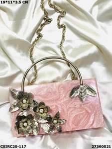 Élégantes pochettes et sacs de soirée en résine faites à la main par Craftstages International pour les occasions spéciales - Product Image 4