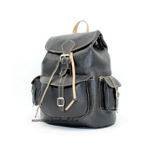 2020 superbe antivol unisexe en cuir véritable cadre externe marocain Kilim Weekender sac à dos 30-40L - Product Image 1