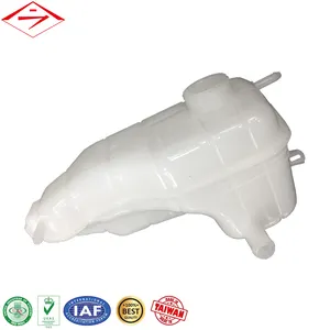 Taiwan Amazon eBay卸売自動車部品メーカーExpansion Reservoir Coolant Tank For FORD FIESTA 98 '〜01'