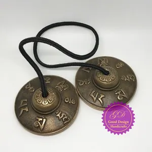 ระฆังทองสัมฤทธิ์คุณภาพสูงขนาด 2.5 นิ้วสำหรับการทำสมาธิและการบำบัด |   ระฆังโบราณแบบทิงชาหรือมันจีราจากเนปาล ราคาขายส่ง - Product Image 1