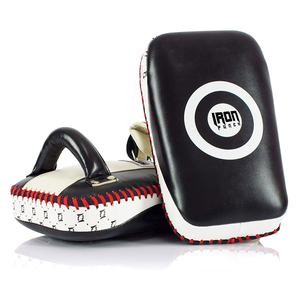 Coussinets thaïlandais incurvés Offre Spéciale Logo personnalisé imprimé OEM Boxe MMA PU/PVC Matériau IRON PUNCH INDUSTRIES Marque à bas prix - Product Image 1