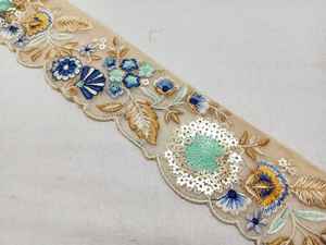 Encajes bordados en tonos beige y azul, bordado floral intrauditivo, adecuado para proyectos artesanales - Product Image 2