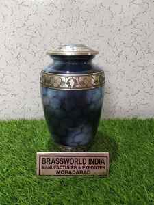 Diseño azul nublado de Brassworld India Nuevo lanzamiento Urna de cremación Suministro funerario - Product Image 4