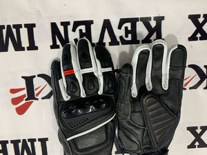 Guantes de motocicleta impermeables de cuero vacuno de alta calidad, color personalizado, logotipo personalizado, precio al por mayor, EE. UU. - Product Image 4