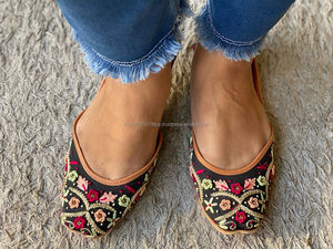 Combo <b>Set</b> Jutti With Clutch Indian Heavy Leather Jutti <b>Women</b> Stylish Clutch - Product Image 4