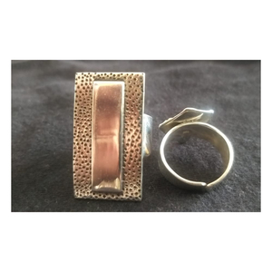 Anillos tribales de Plata de Ley 925 personalizados, venta a granel, diseño de patrón Vintage, ajuste de bisel de piedra de topacio de corte princesa para bodas - Product Image 1