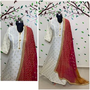 BEUTIFUL สีเทียนหนักพิมพ์ลายทอง,มีด้ามยาวลาย ANARKALI และคอลูกไม้สี่ด้าน - Product Image 2