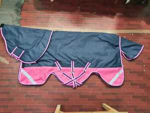 2021 Top vente poids lourd respirant imperméable cheval tapis 300G 1200D hiver participation équine couverture - Product Image 6