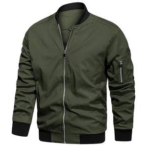Veste universitaire coupe-vent légère pour hommes, design personnalisé, noire avec col montant et logo personnalisé pour le printemps - Product Image 6