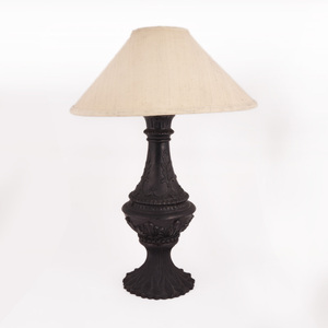 Nouvelle Lampe de Table en Métal Contemporaine Style Artisanat Indien, Meilleure Vente, Nouveau Design Tendance, Décoration Intérieure, Finition Soignée, LED - Product Image 1