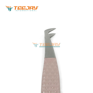 Pince à épiler TEEJAY Mini Boot Baby Pink en acier inoxydable thermolaqué, forme d'oiseau, pointe ultra-fine et lisse, prise diamantée - Product Image 6