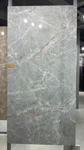 Baldosa de Porcelana Pulida de Piedra Sinterizada de Porcelana de 1200*2400*9 mm, Mármol Blanco Calacatta - Product Image 3