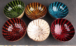 Bol de coco artisanal du Vietnam en laque, vente en gros, vaisselle colorée de décoration, bol de coco fait à la main - Product Image 4