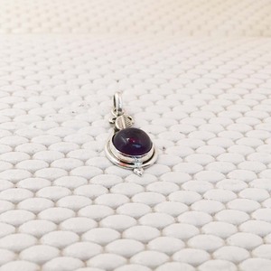Colgante de Plata de Ley 925 a la moda para mujer con amatista, joyería India púrpura, ajuste de bisel, colgante de plata de ley al por mayor - Product Image 4