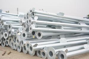 Competitive price Vietnam manufacture 3 legged triangular radio telecom tower - Product Image 4