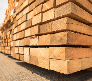 Poutre en bois de pin Radiata 2x4 de qualité australienne, bois lamellé-collé pour la construction - Product Image 3