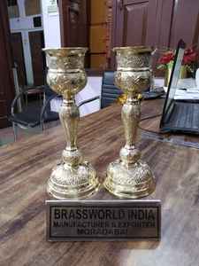 Suministros de iglesia de cáliz grabado de latón VINTAGE - Product Image 4