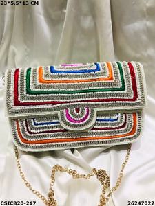 Bolso de noche de diseñador étnico hecho a mano para mujer - Product Image 4