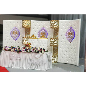 Panneaux en cuir de scène de mariage avec décoration en cristal Panneaux en cuir de mariage occidental Décoration de mariage Murs arrière en cuir blanc - Product Image 1