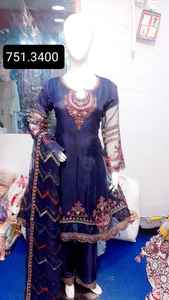 Vestido de importación paquistaní Shalwar Kameez listo para damas de alta calidad para ropa de fiesta - Product Image 2