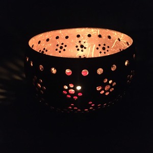 Candelabro decorativo de concha de coco para decoración del hogar, hecho en Vietnam - Product Image 5