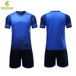 Uniformes de football respirants personnalisables pour jeunes et enfants Kit de formation pour adultes avec nom imprimé Service OEM disponible - Product Image 5