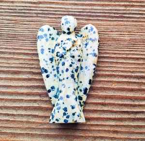 Cristal de curación NATURAL de jaspe Dálmata, Gema curativa de Dálmata, ángulo de bolsillo para meditación y decoración del hogar - Product Image 1