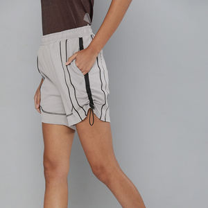 Shorts de sport d'été en polyester 100% personnalisés pour femmes, vêtements de sport décontractés, avec poches - Product Image 2