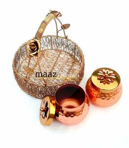 Coffret cadeau de luxe décoratif pour fruits secs avec panier en métal fabriqué à la main Récipients de stockage plaqués cuivre de qualité supérieure avec couvercle floral - Product Image 1