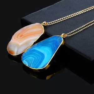Vente en gros de meilleure qualité forme irrégulière polie Feng Shui style féerique cristal naturel multicolore pierre semi-précieuse artisanat - Product Image 2