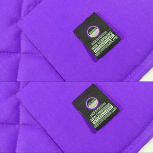 Tapis de selle rafraîchissant en gel pour l'été - Tissu d'équitation en soie glacée hyper-respirant pour la chaleur intense et les compétitions de haute performance - Product Image 2