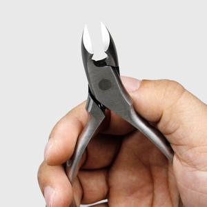 Cortacutículas Profesional de Fábrica Directa con Cuchilla Curva y Abertura de Mandíbula Ancha para Uñas Gruesas - Product Image 6