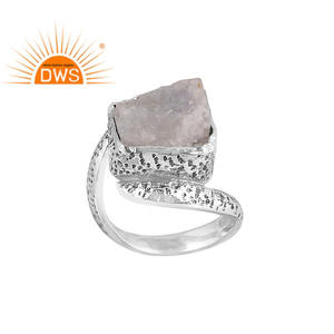 Anillo de plata de primera ley con piedra lunar para mujer, sortija, plata esterlina 925, piedra lunar, Arco Iris Natural, forma redonda, diseño hecho a mano - Product Image 1