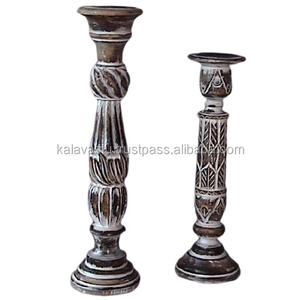 Portavelas de pilar de madera hecho a mano de alta calidad en acabado antiguo - Product Image 1