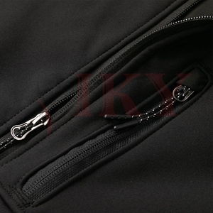 Chaqueta blanda impermeable de diseño personalizado de alta calidad para hombre, cómoda y transpirable con logotipo personalizado - Product Image 5