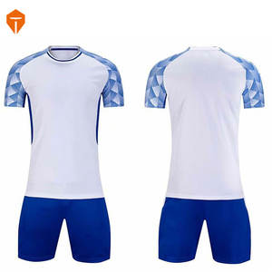 Uniforme de Fútbol para Equipos Deportivos Tropic Edge, Unisex, para Adultos, en Poliéster de Secado Rápido, Color Azul, Personalizable con su Logotipo - Product Image 6