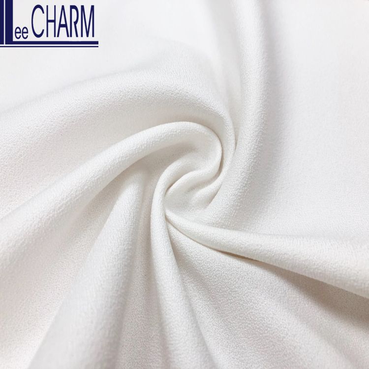 LCYF018 Тайвань 100% полиэстер Мягкая чистая стрейчевая ткань из крепа