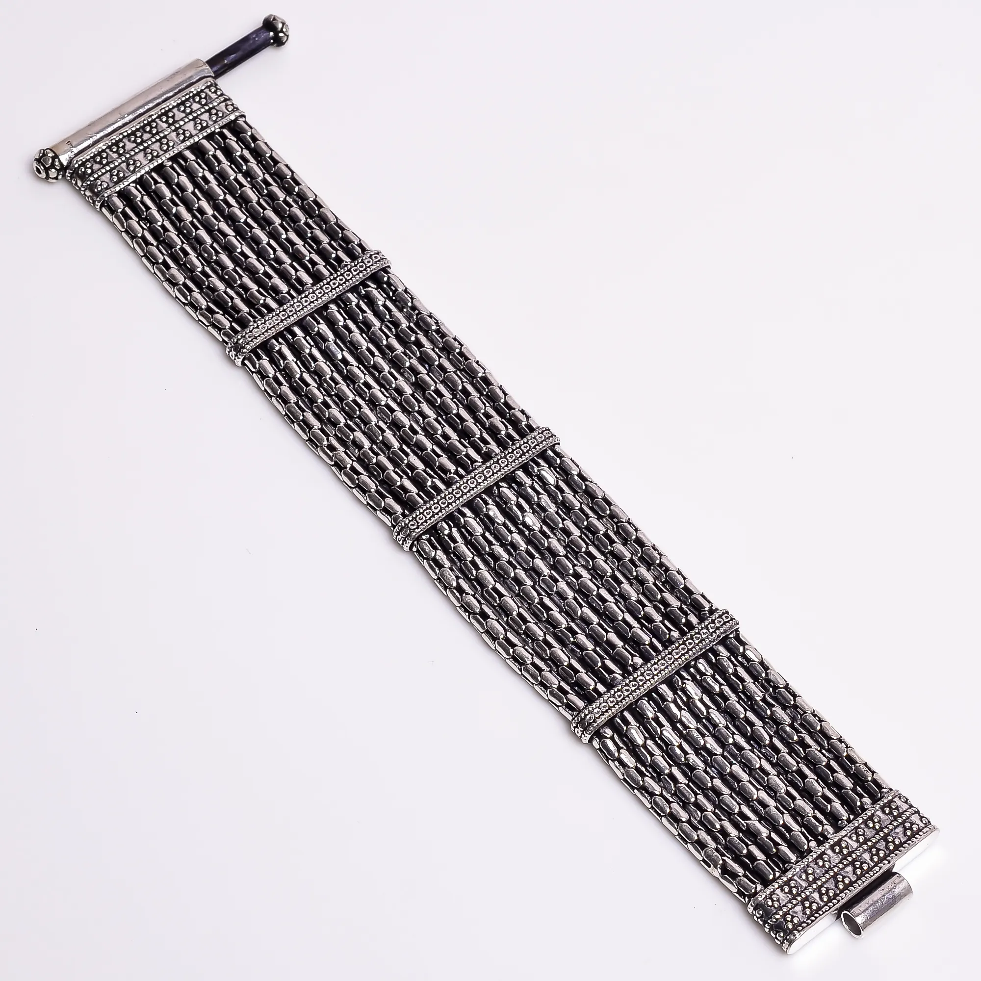 Vendita calda argento 925 sterling nero ossidato Designer gioielli da uomo fatti a mano tradizionale Vintage Fancy Cuff bracciale SKBG-33